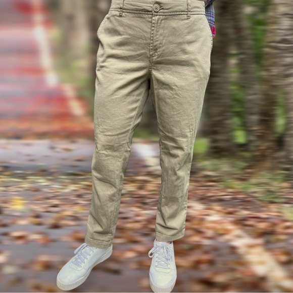 Woolrich Sunday Chino Pant - Picture 2 of 8